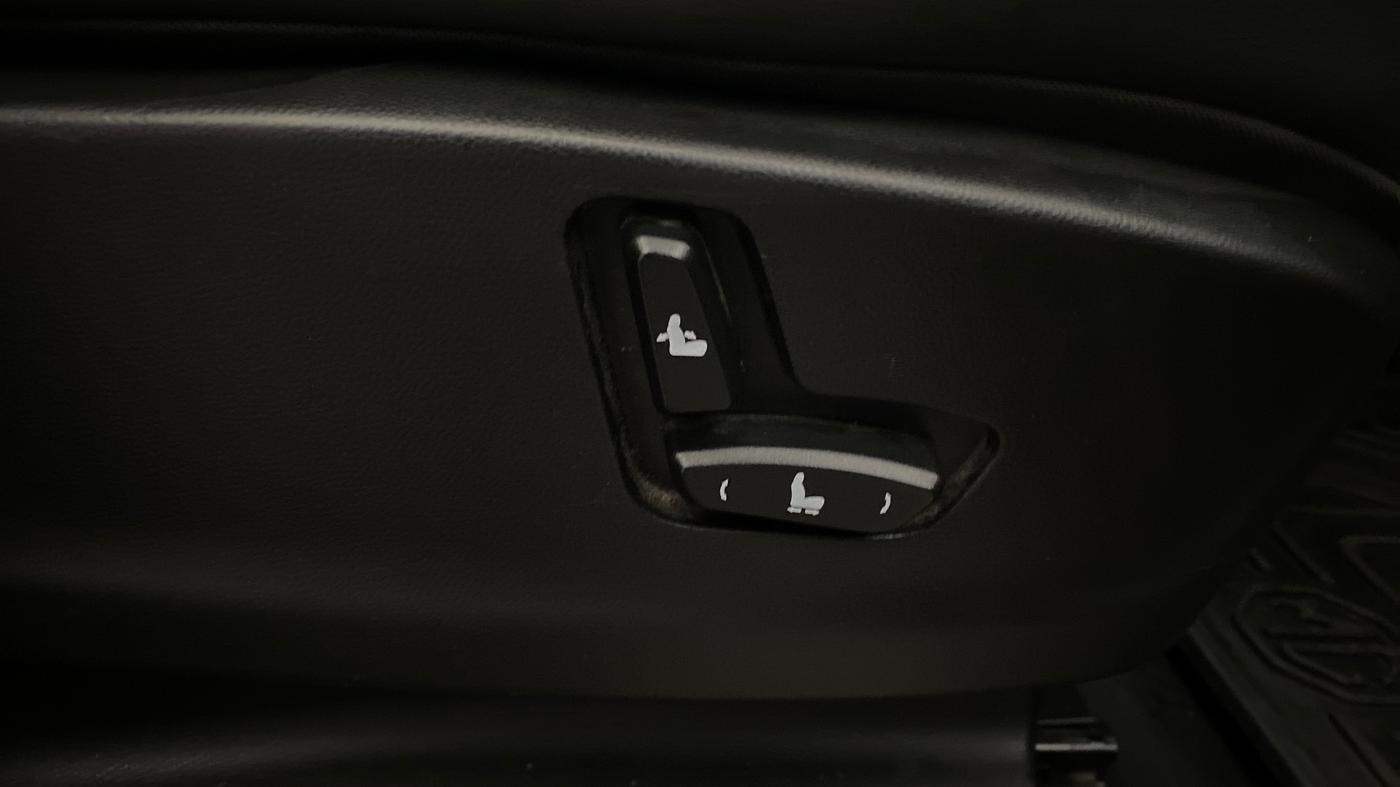 2019 MG HECTOR SHARP 2.0 DIESEL, Diesel, Manual, 52,682 km, Driver Side Adjustment Panel