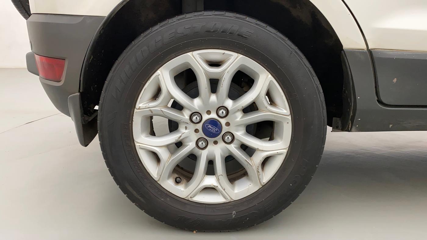 2016 Ford Ecosport TITANIUM+ 1.5L DIESEL, Diesel, Manual, 1,19,063 km, Right Rear Wheel