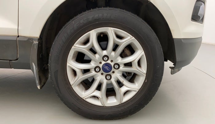 2016 Ford Ecosport TITANIUM+ 1.5L DIESEL, Diesel, Manual, 1,19,063 km, Right Front Wheel