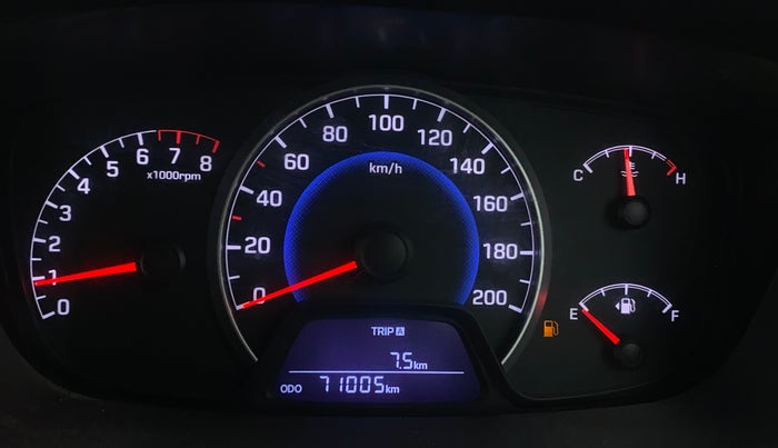 2015 Hyundai Grand i10 SPORTZ 1.2 KAPPA VTVT, Petrol, Manual, 70,997 km, Odometer Image