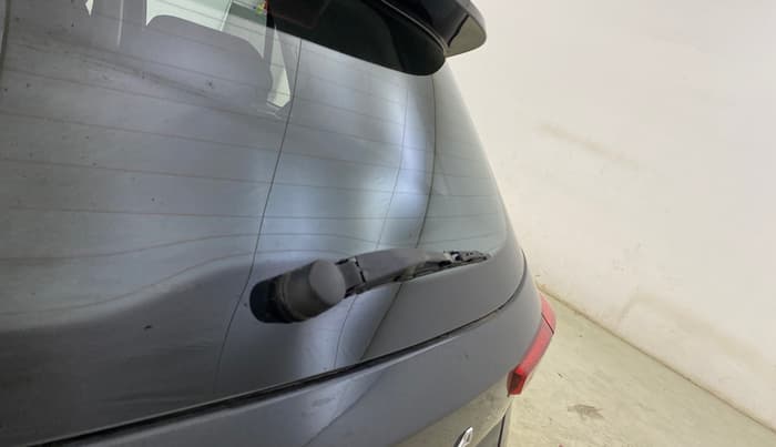2022 Skoda KUSHAQ AMBITION 1.0L TSI MT, Petrol, Manual, 48,359 km, Rear Wiper