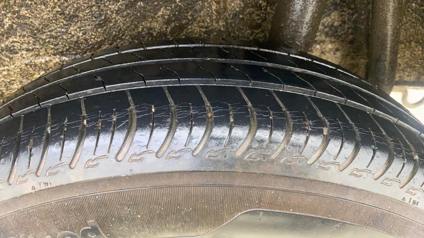2020 Maruti S PRESSO VXI PLUS AMT, Petrol, Automatic, 11,545 km, Left Rear Tyre Tread