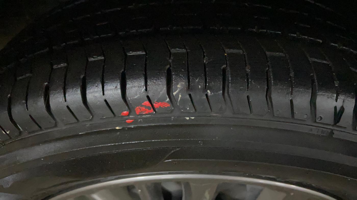 2020 Maruti Ertiga ZXI AT SHVS, Petrol, Automatic, 81,297 km, Right Rear Tyre Tread