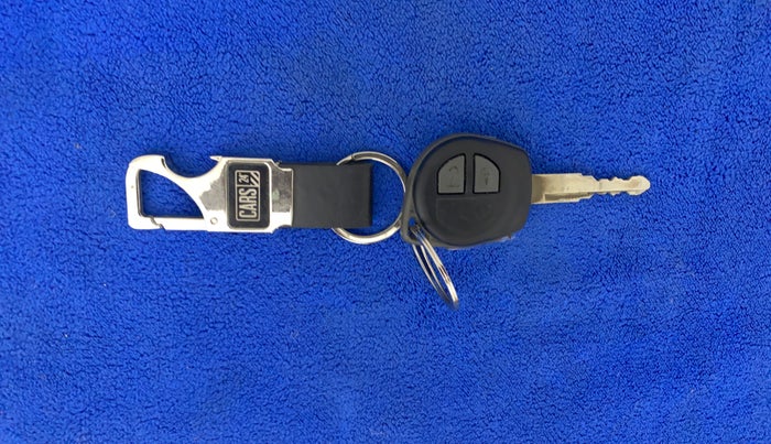 2018 Maruti Dzire VXI, Petrol, Manual, 73,333 km, Key Close Up