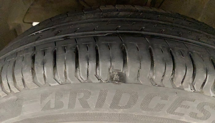 2018 Maruti Dzire VXI, Petrol, Manual, 73,333 km, Left Front Tyre Tread