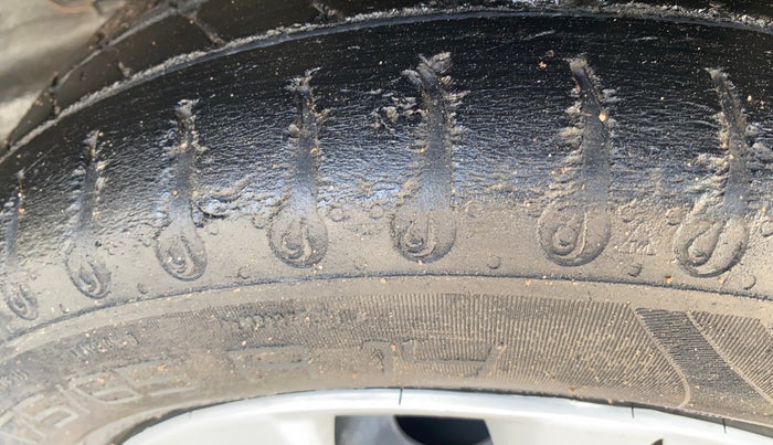 2021 Tata TIGOR XM PETROL, Petrol, Manual, 52,160 km, Left Rear Tyre Tread