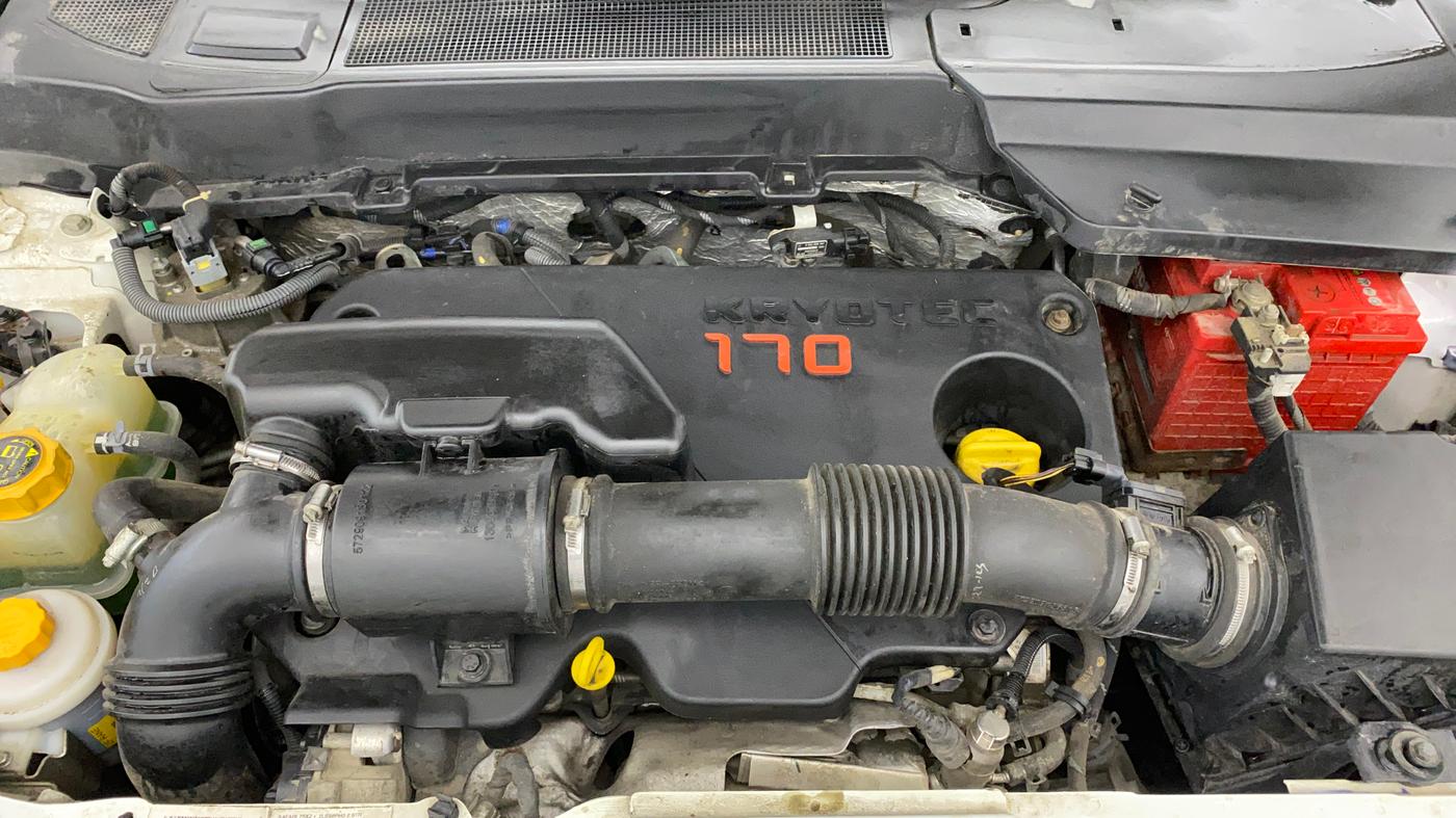 2023 Tata Safari XZ PLUS, Diesel, Manual, 46,665 km, Engine View