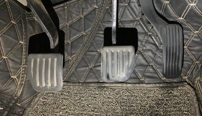 2023 Tata Safari XZ PLUS, Diesel, Manual, 46,577 km, Pedals