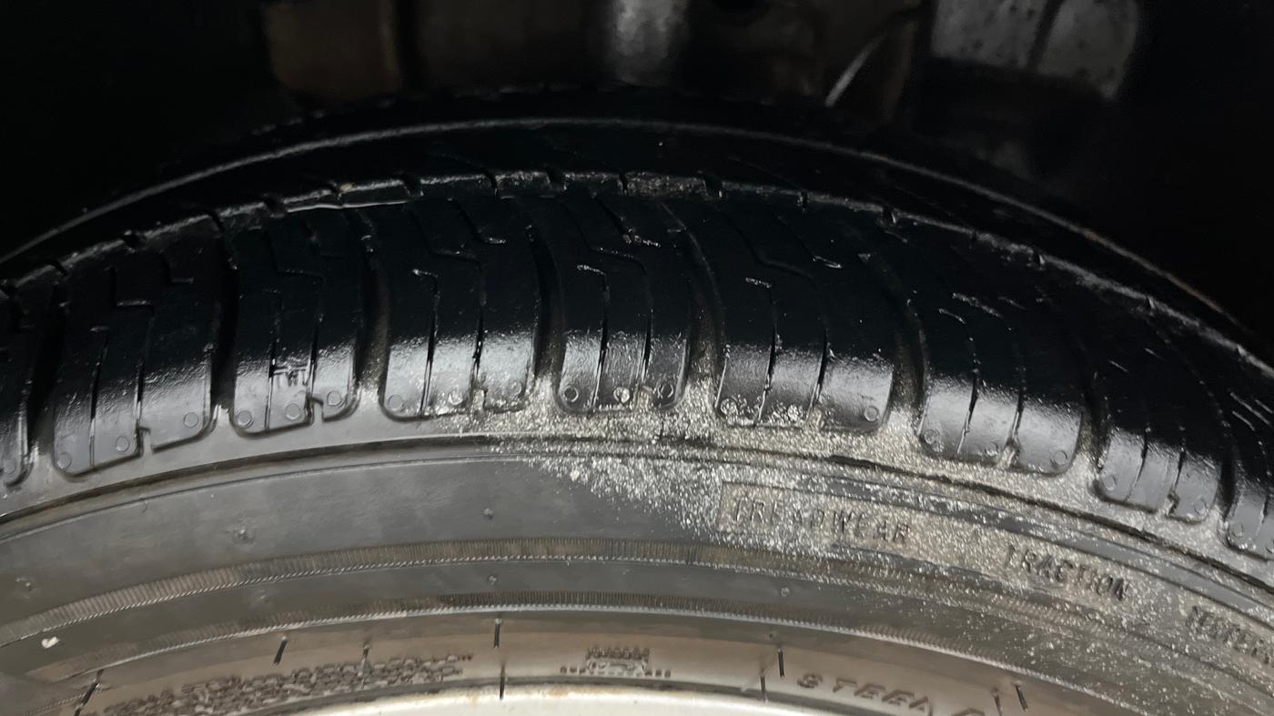 2017 Tata Tiago XZA PETROL, Petrol, Automatic, 73,472 km, Right Front Tyre Tread