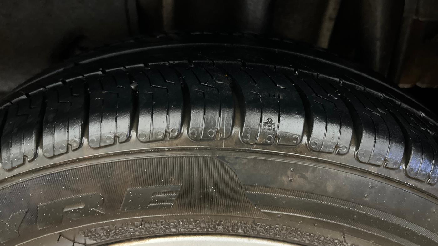 2017 Tata Tiago XZA PETROL, Petrol, Automatic, 73,472 km, Left Rear Tyre Tread
