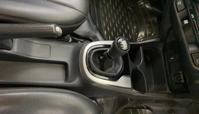 2018 Honda WR-V 1.2L I-VTEC S MT, Petrol, Manual, 48,869 km, Gear Lever