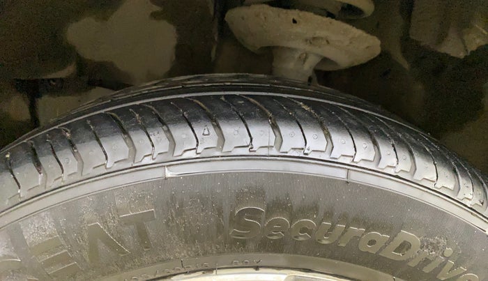 2018 Honda WR-V 1.2L I-VTEC S MT, Petrol, Manual, 48,869 km, Left Front Tyre Tread