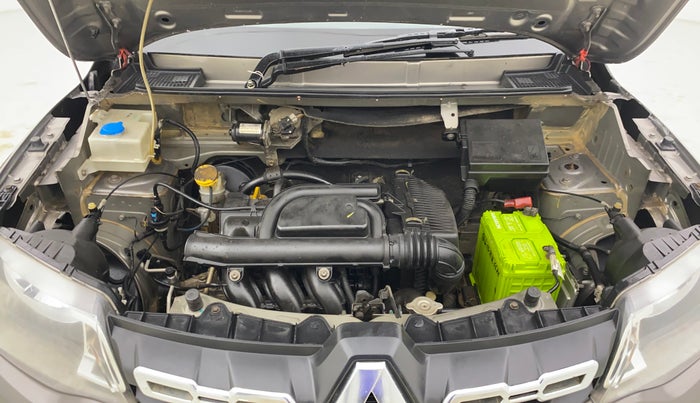 2017 Renault Kwid CLIMBER 1.0, Petrol, Manual, 79,870 km, Engine View