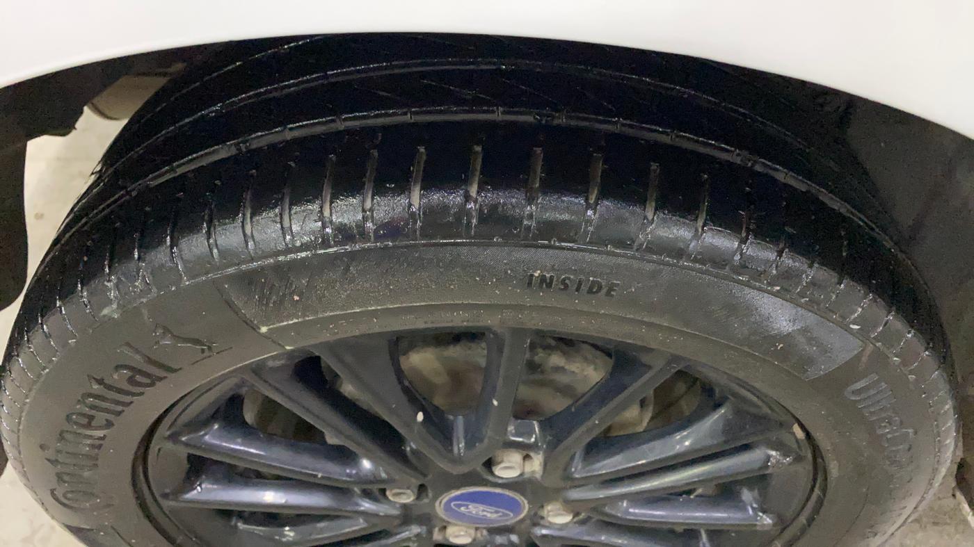 2019 Ford New Figo TITANIUM BLU 1.5 DIESEL, Diesel, Manual, 64,987 km, Right Rear Tyre Tread