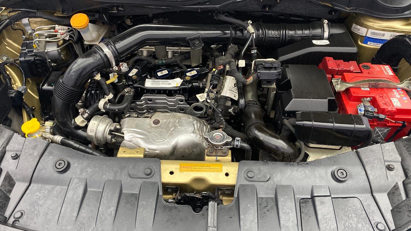 2021 Tata ALTROZ XZ PLUS I-TURBO PETROL, Petrol, Manual, 15,989 km, Engine View