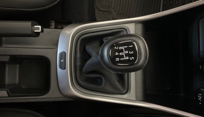 2021 Tata ALTROZ XZ PLUS I-TURBO PETROL, Petrol, Manual, 15,989 km, Gear Lever