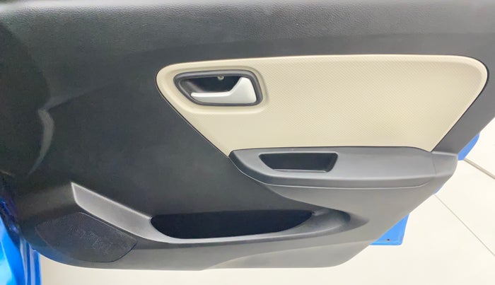 2021 Maruti Alto VXI PLUS, Petrol, Manual, 40,619 km, Driver Side Door Panels Control