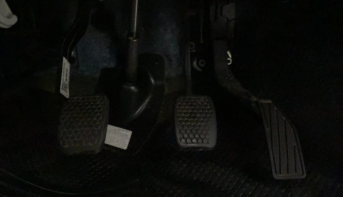2021 Maruti Alto VXI PLUS, Petrol, Manual, 40,619 km, Pedals