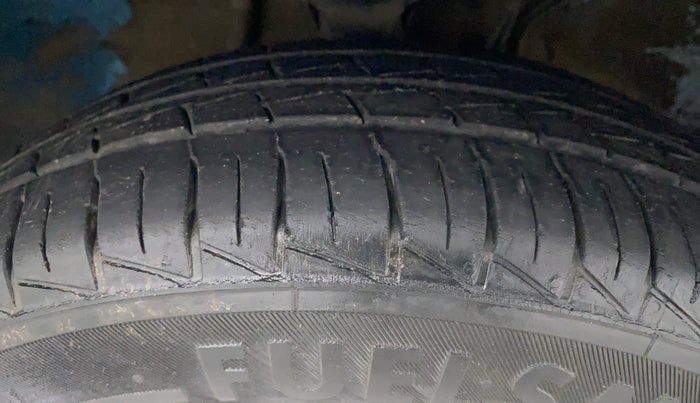 2021 Maruti Alto VXI PLUS, Petrol, Manual, 40,619 km, Right Front Tyre Tread