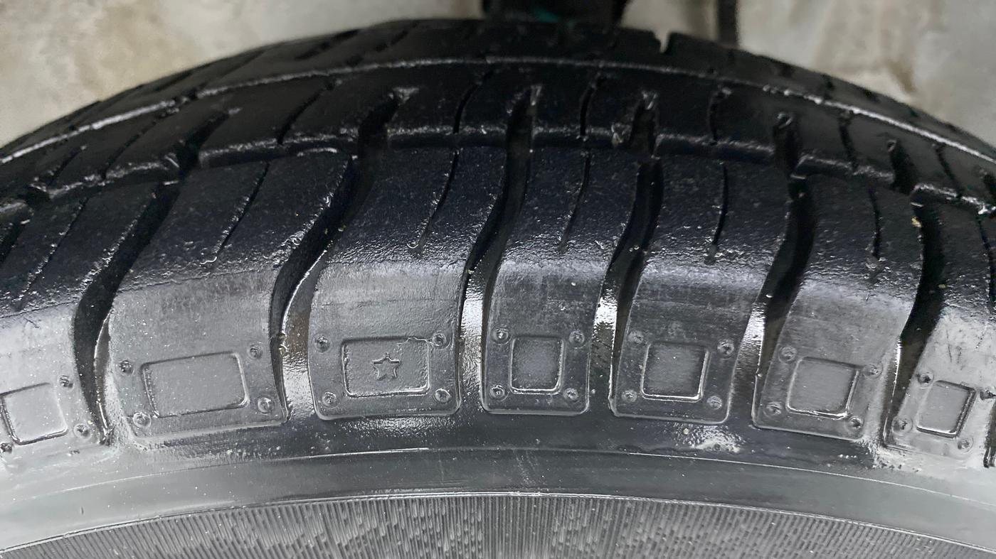 2018 Maruti Alto 800 LXI, Petrol, Manual, 34,635 km, Left Front Tyre Tread