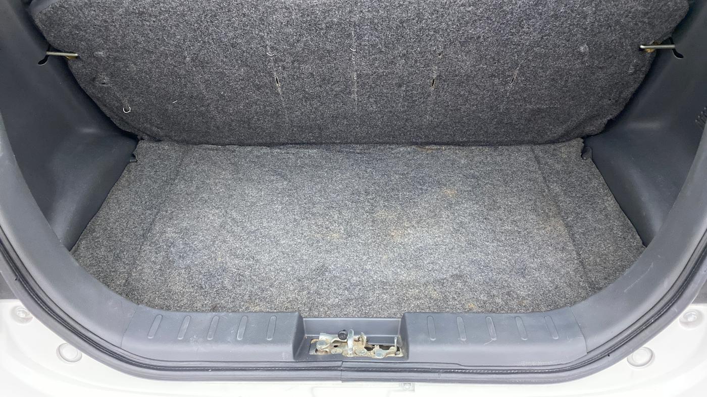 2018 Maruti Alto 800 LXI, Petrol, Manual, 34,635 km, Boot Inside