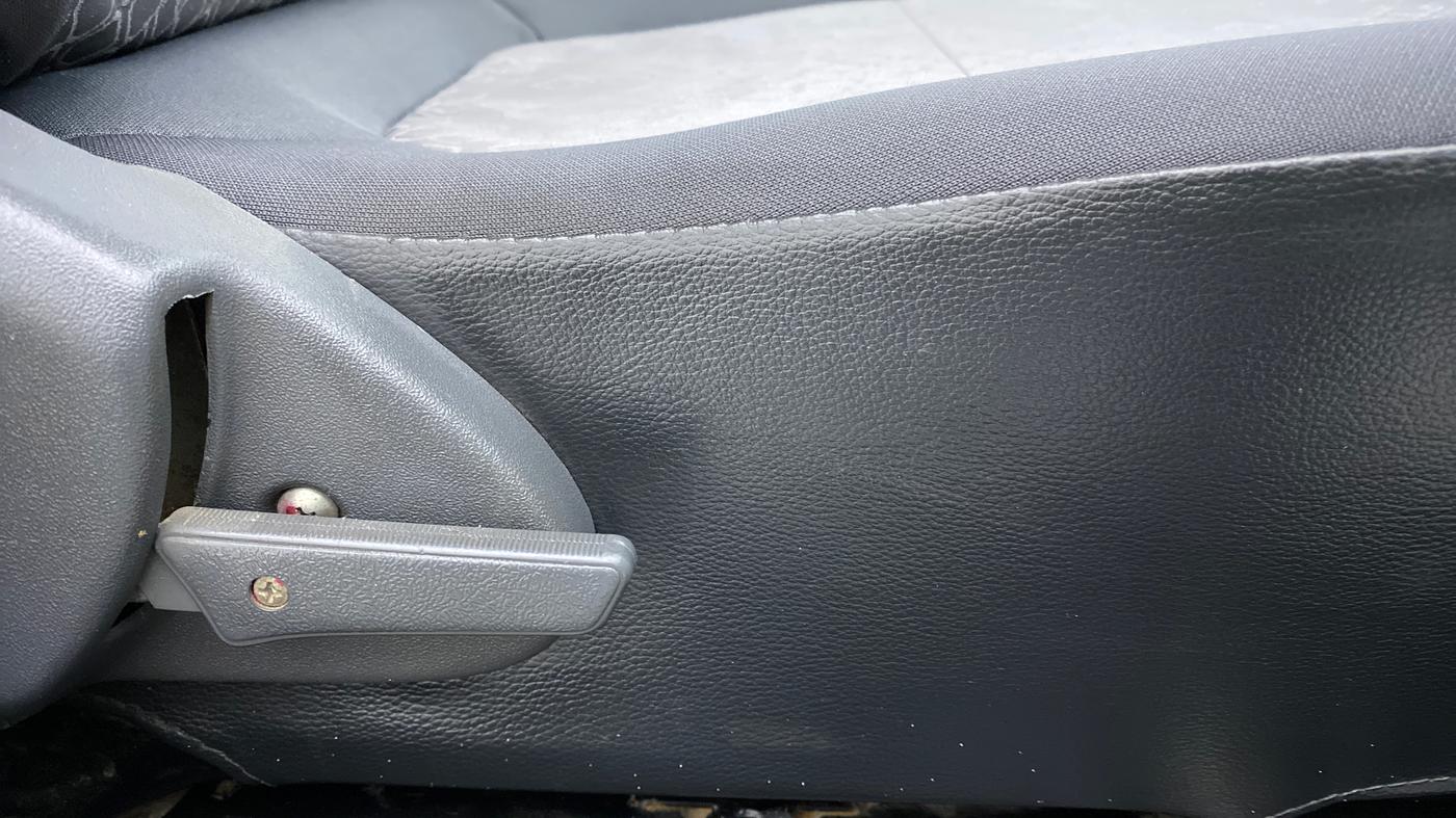 2018 Maruti Alto 800 LXI, Petrol, Manual, 34,635 km, Driver Side Adjustment Panel