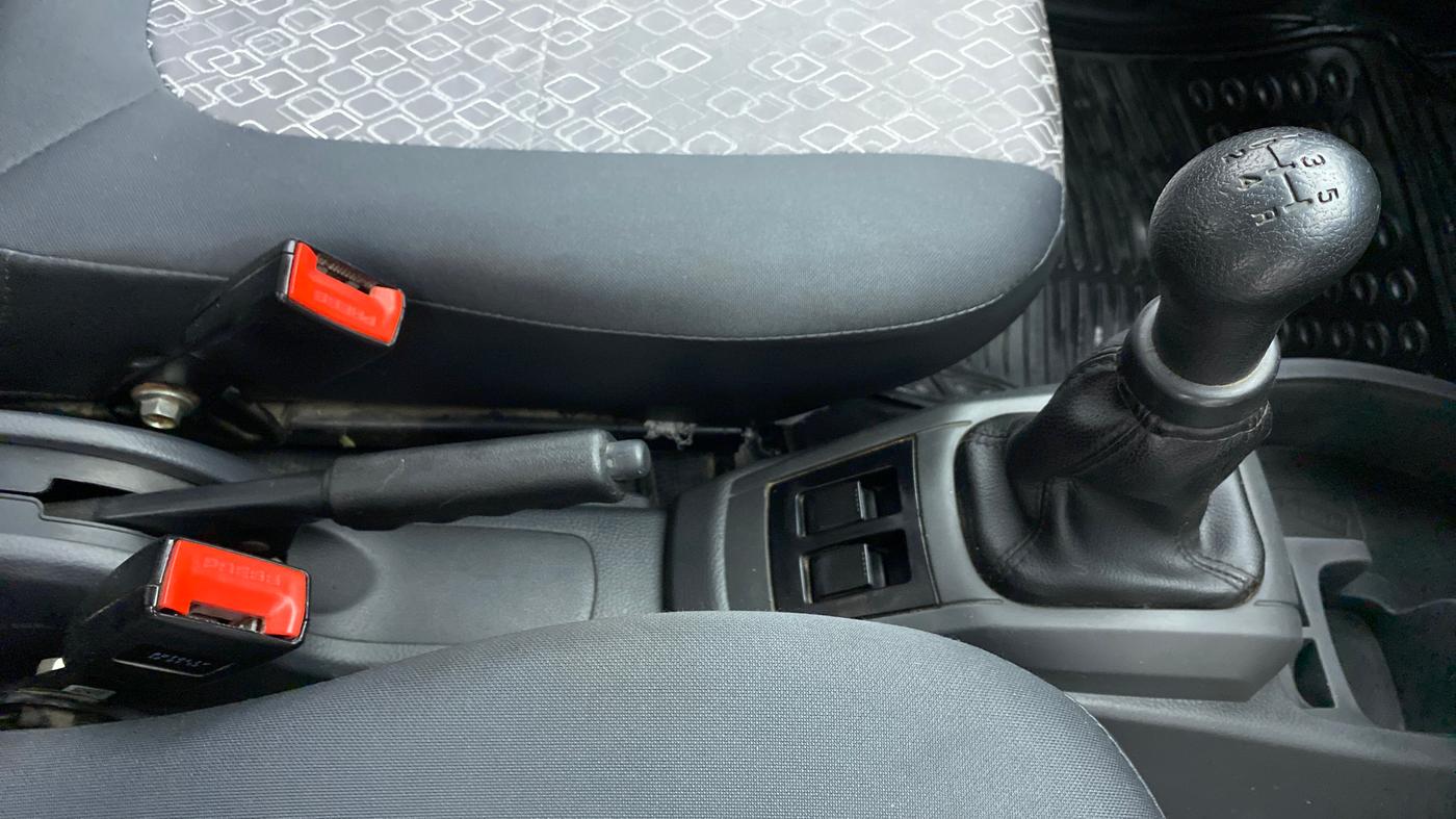 2018 Maruti Alto 800 LXI, Petrol, Manual, 34,635 km, Gear Lever