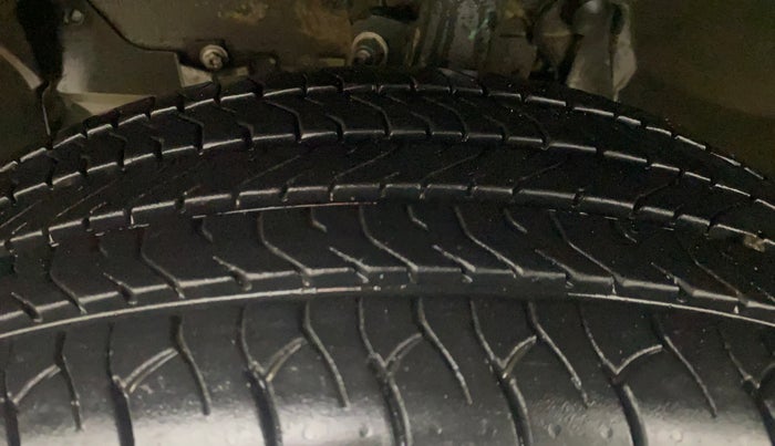 2021 Renault Duster RXZ 1.5 PETROL MT, Petrol, Manual, 56,423 km, Left Front Tyre Tread