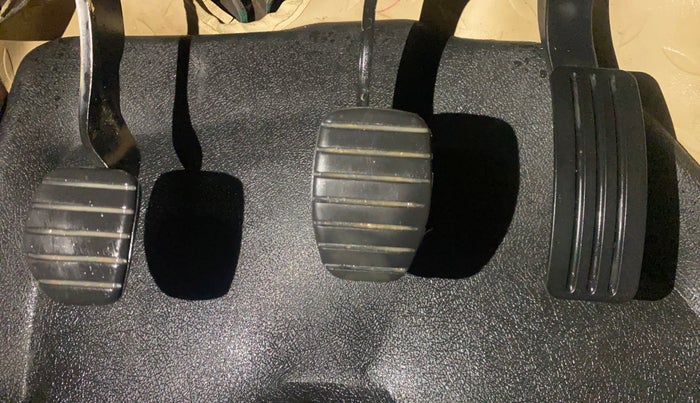 2021 Renault Duster RXZ 1.5 PETROL MT, Petrol, Manual, 56,423 km, Pedals