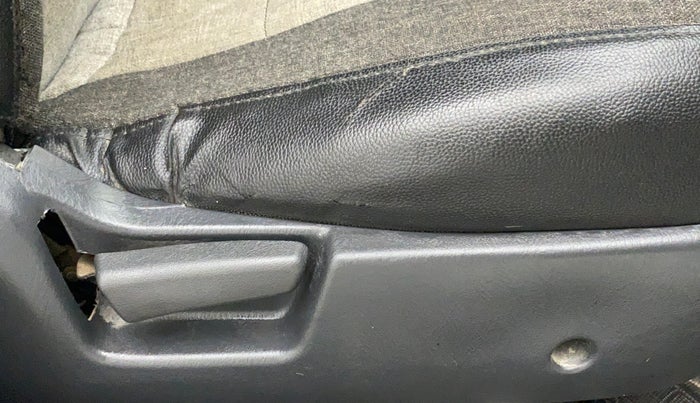 2017 Maruti Alto K10 VXI, Petrol, Manual, 34,853 km, Driver Side Adjustment Panel