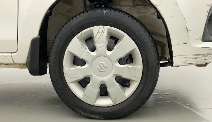 2017 Maruti Alto K10 VXI, Petrol, Manual, 34,853 km, Right Front Wheel