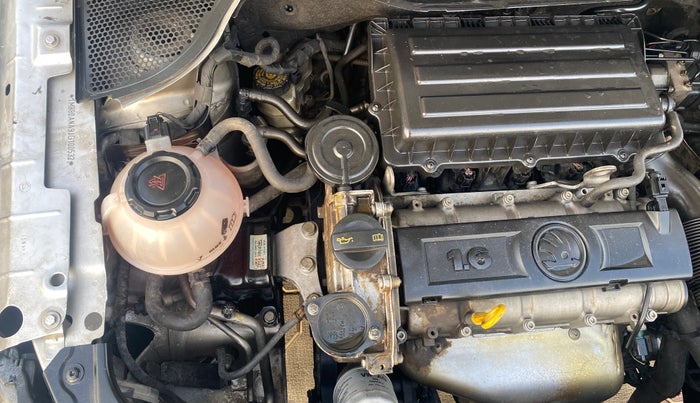 2018 Skoda Rapid AMBITION 1.6 MPI MT, Petrol, Manual, 81,480 km, Engine View - Right