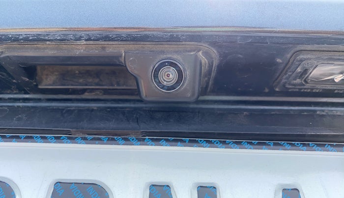 2023 Volkswagen VIRTUS TOPLINE TSI 1.0 MT, Petrol, Manual, 50,814 km, Parking Camera