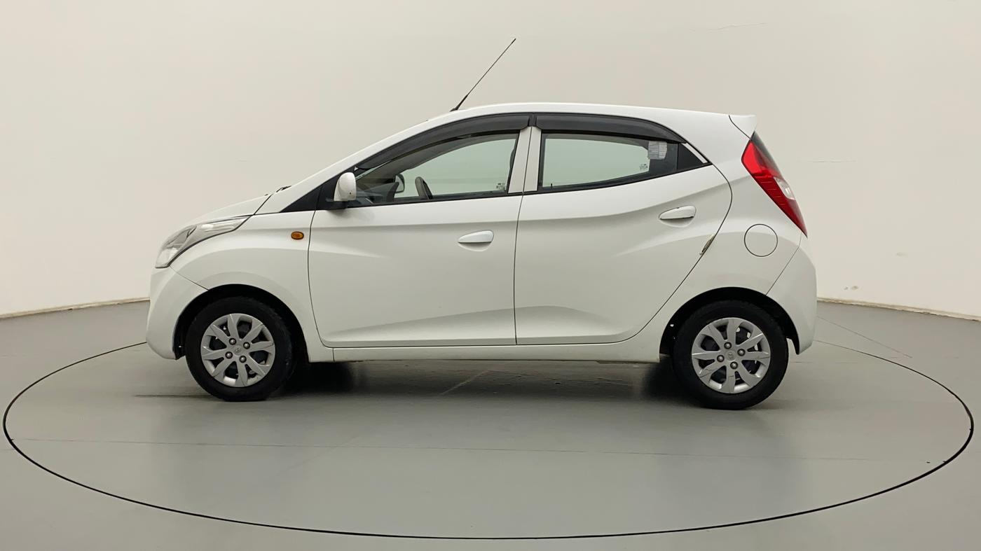 2015 Hyundai Eon MAGNA +, Petrol, Manual, 22,220 km, Left Side
