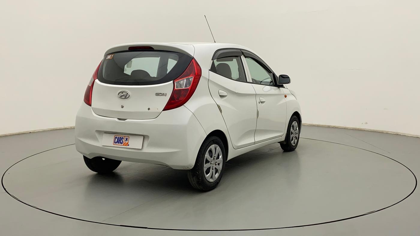 2015 Hyundai Eon MAGNA +, Petrol, Manual, 22,220 km, Right Back Diagonal