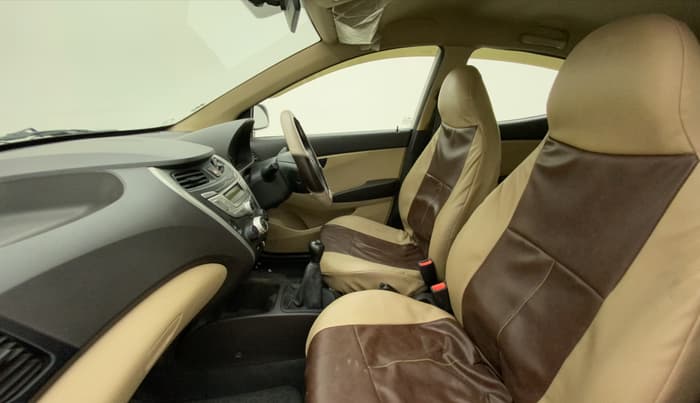 2015 Hyundai Eon MAGNA +, Petrol, Manual, 22,220 km, Right Side Front Door Cabin