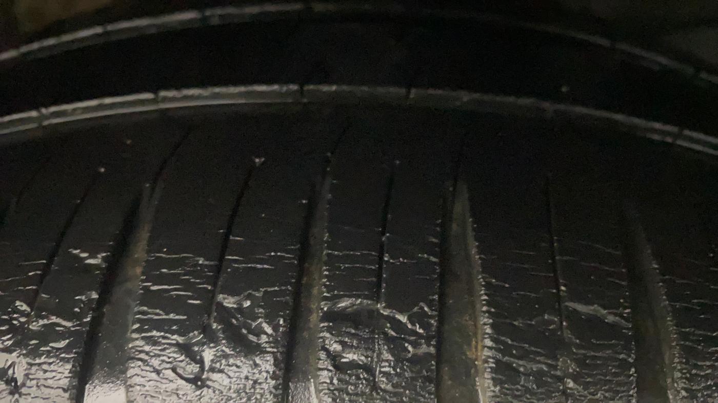 2017 Honda Brio S MT, Petrol, Manual, 77,997 km, Right Front Tyre Tread