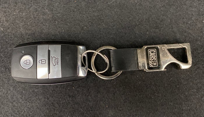 2020 KIA SELTOS HTK PLUS 1.5 PETROL, Petrol, Manual, 23,190 km, Key Close Up