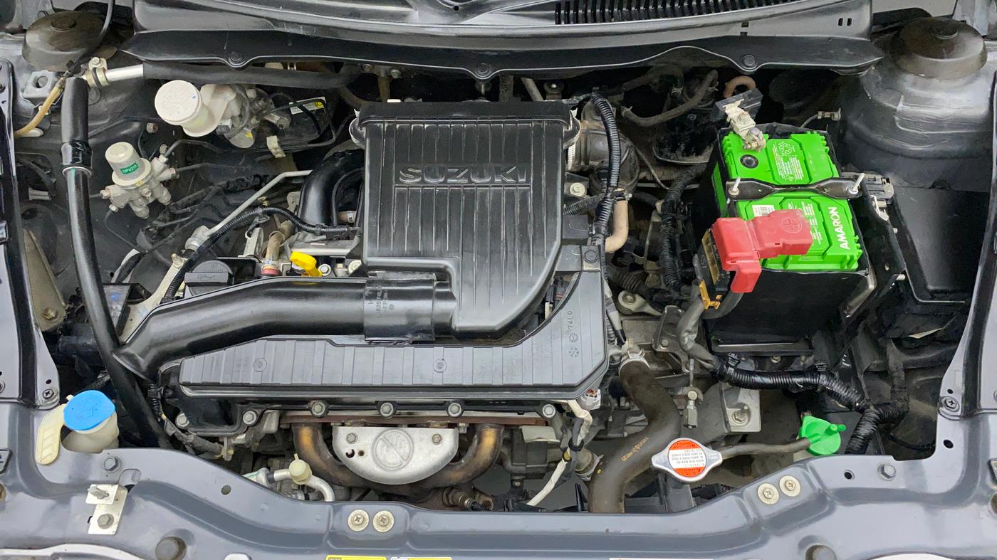2015 Maruti Swift VXI D, Petrol, Manual, 24,955 km, Open Bonet