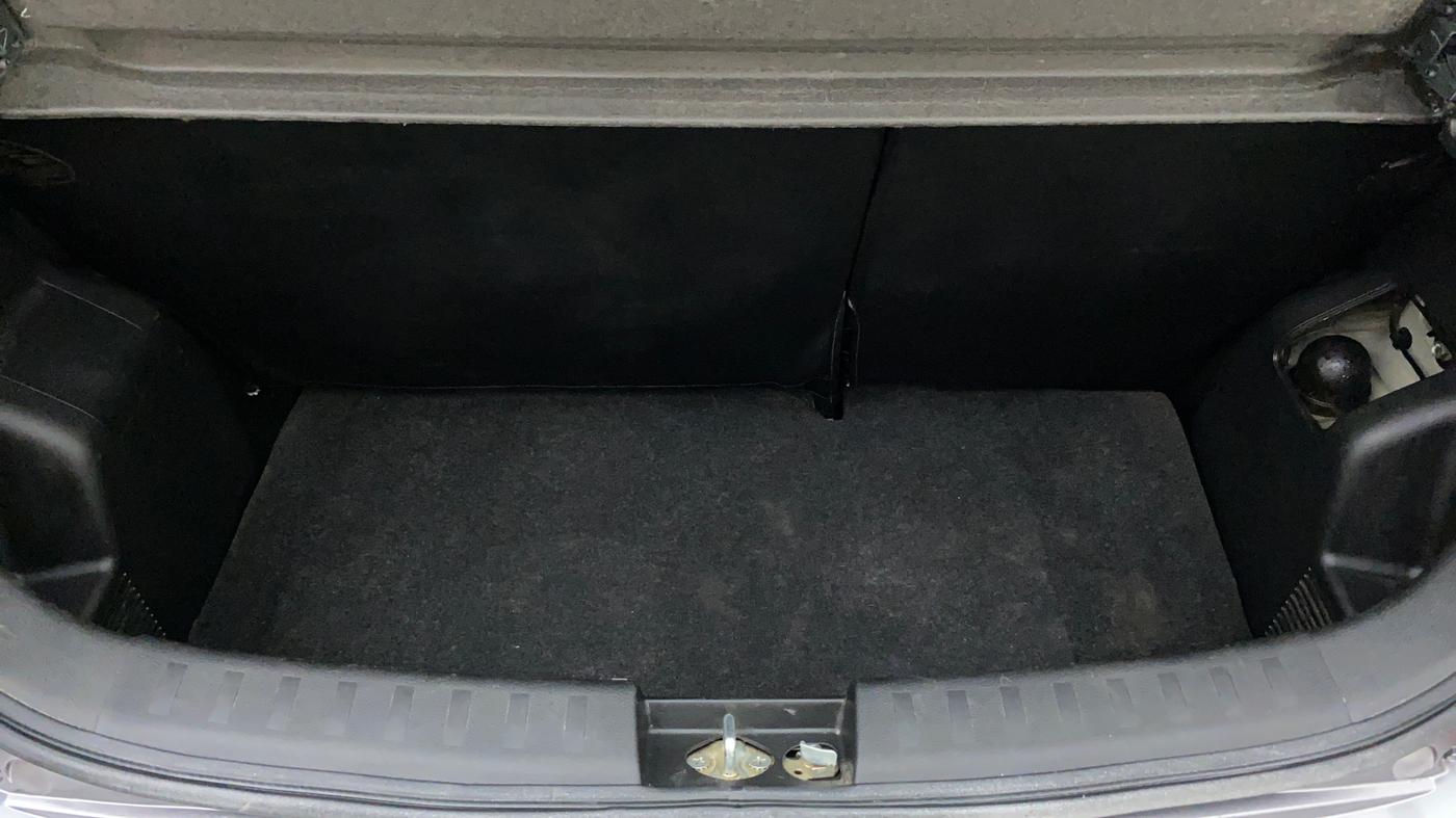 2015 Maruti Swift VXI D, Petrol, Manual, 24,955 km, Boot Inside