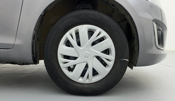 2015 Maruti Swift VXI D, Petrol, Manual, 24,955 km, Right Front Wheel