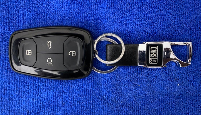 2022 Tata Harrier XZA PLUS JET 2.0L, Diesel, Automatic, 12,943 km, Key Close Up