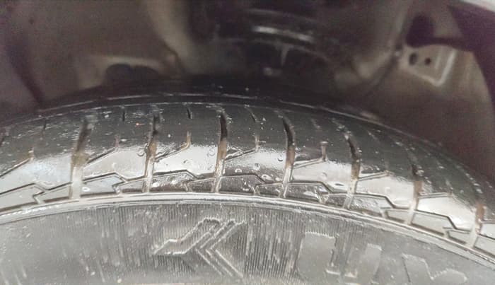 2018 Hyundai Creta SX AT 1.6 PETROL, CNG, Automatic, 90,996 km, Left Front Tyre Tread