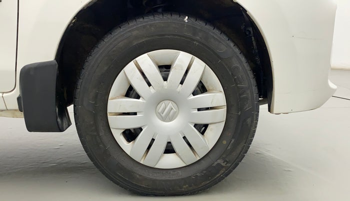 2020 Maruti Alto VXI, Petrol, Manual, 34,993 km, Right Front Wheel