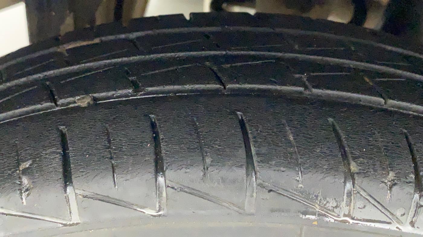 2020 Maruti Alto VXI, Petrol, Manual, 34,993 km, Right Rear Tyre Tread
