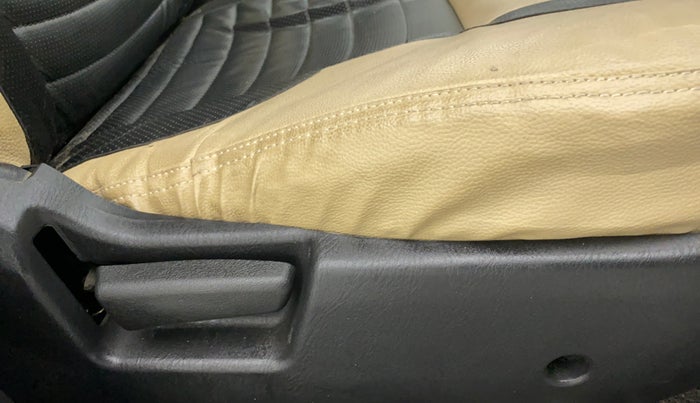 2020 Maruti Alto VXI, Petrol, Manual, 34,993 km, Driver Side Adjustment Panel