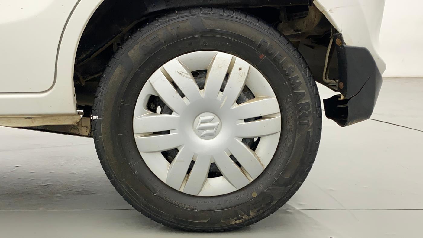 2020 Maruti Alto VXI, Petrol, Manual, 34,993 km, Left Rear Wheel