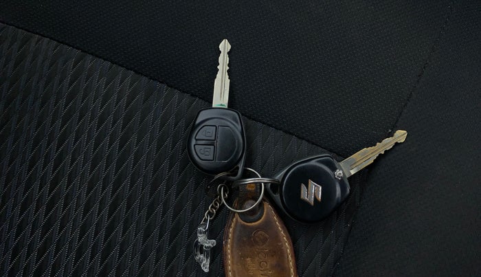 2014 Maruti Wagon R Stingray VXI, Petrol, Manual, 63,088 km, Key Close Up