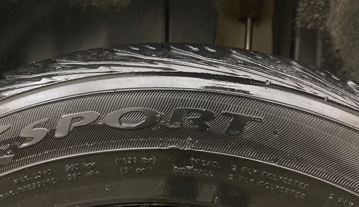2016 Maruti Swift VDI, Diesel, Manual, 1,13,417 km, Left Rear Tyre Tread
