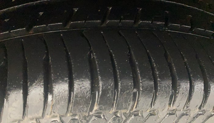 2015 Ford Ecosport TREND 1.5L DIESEL, Diesel, Manual, 92,198 km, Right Rear Tyre Tread